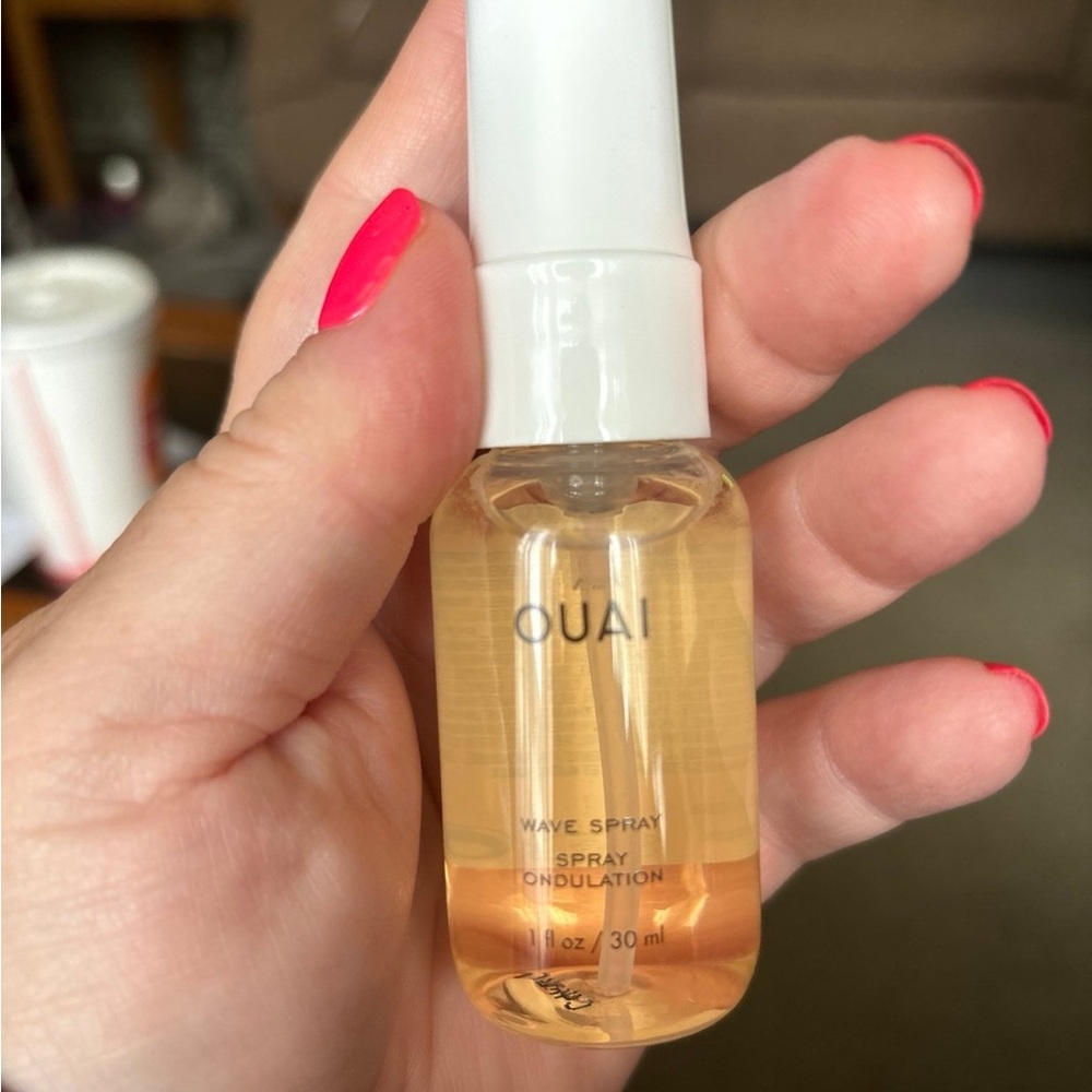 Ouai wave spray